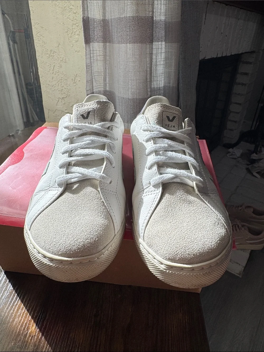 Veja Esplar Leather Sneaker Suede White Grey Green size 7 Big kid size 8 womens